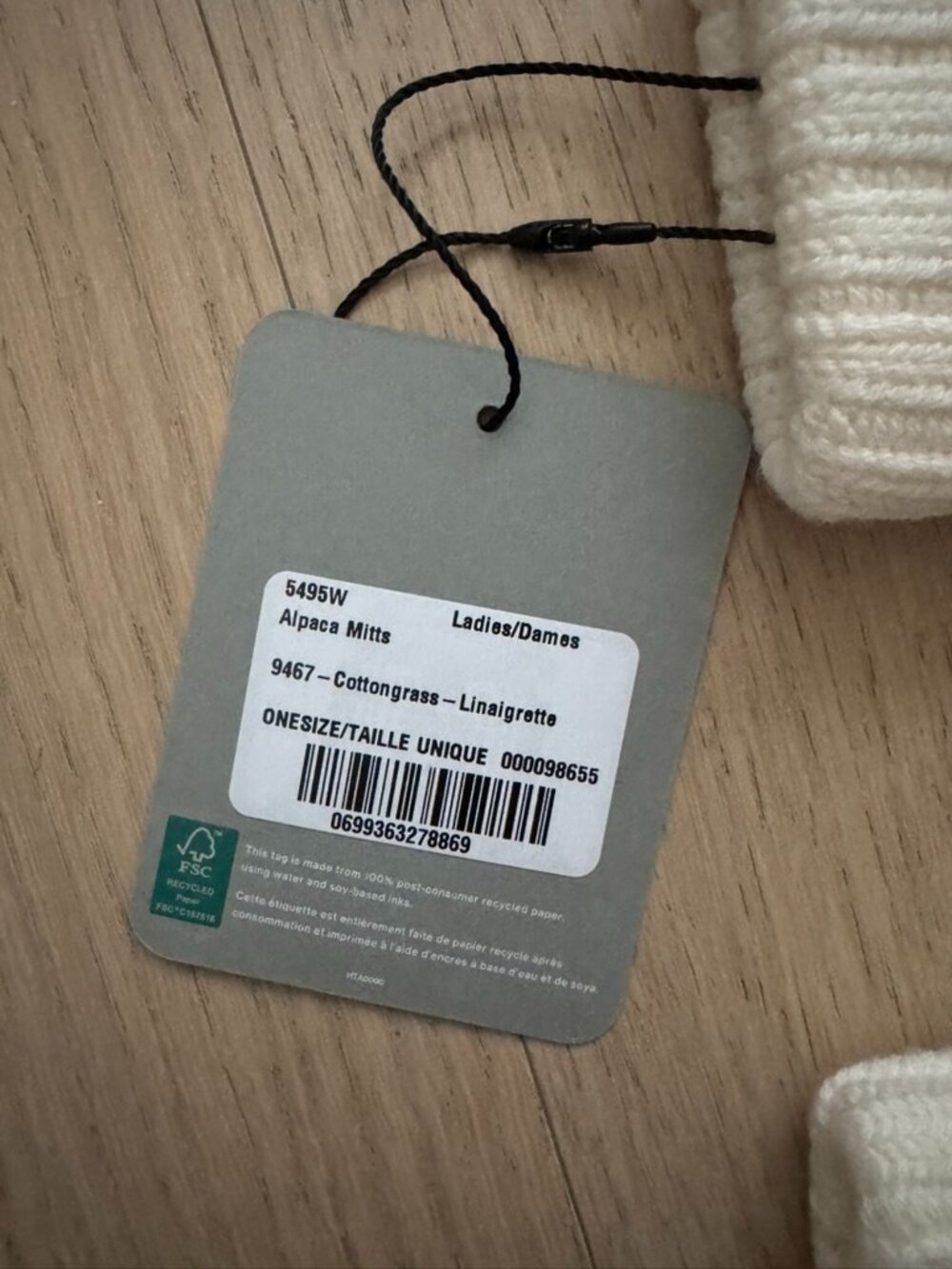 Canada Goose Alpaca Mittens - Picture 7 of 7
